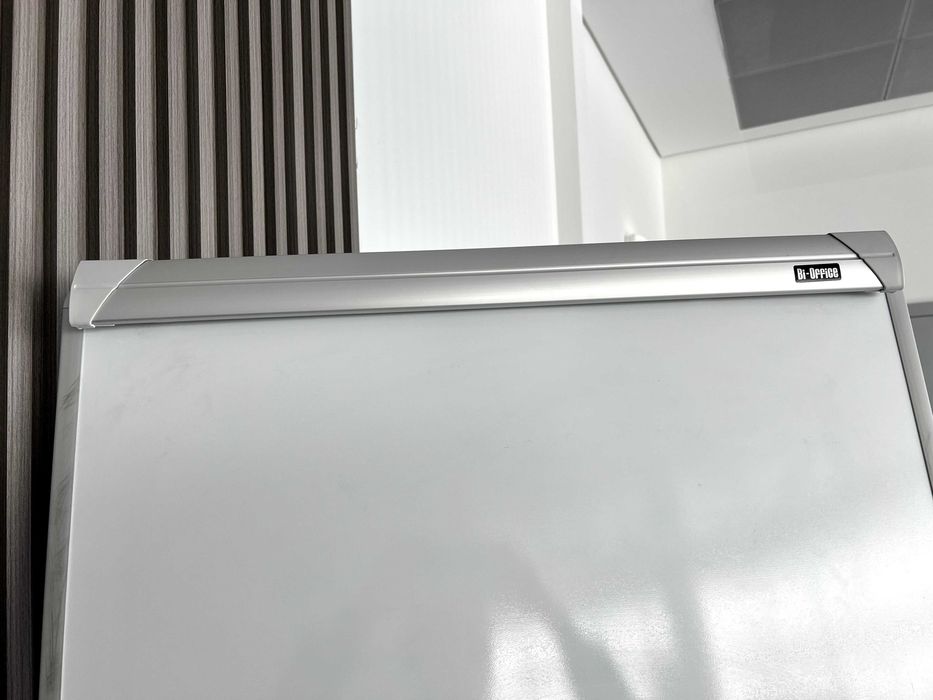 Cavalete BI-OFFICE Tripé Quadro Branco Magnetico (70x100cm)