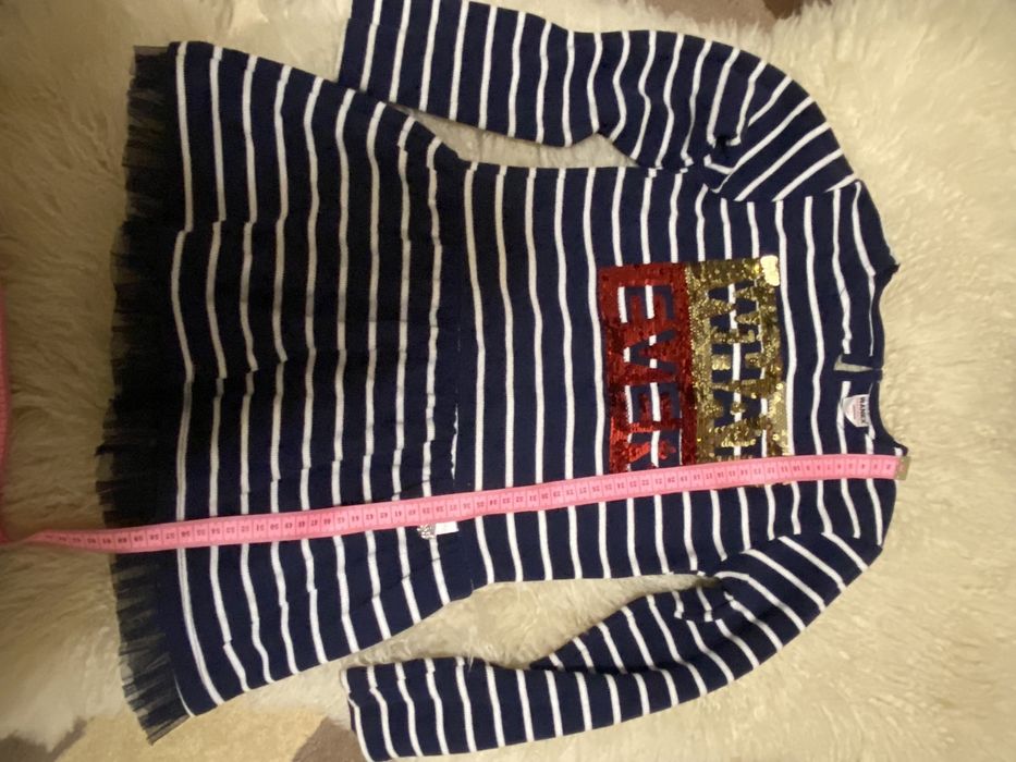 Плаття для дівчинки,розмір 122, Б/у,стан нового,тепленьке