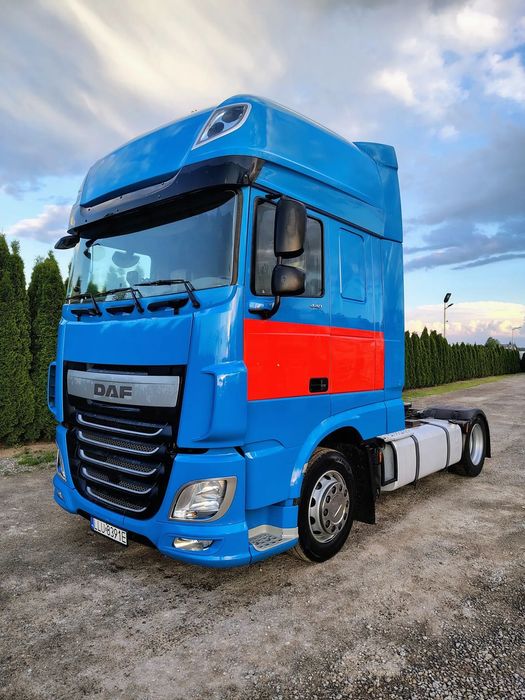 DAF XF106  DAF XF106 mega/lowdeck