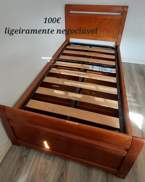 Sofá e cama de solteiro