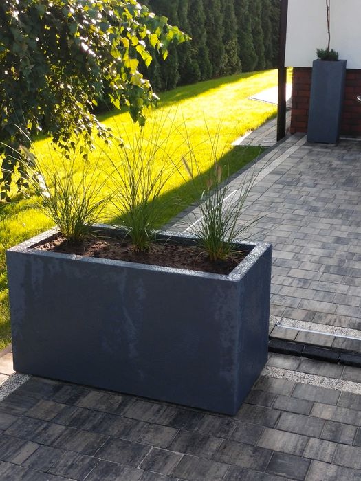 Donice ogrodowe ze styropianu