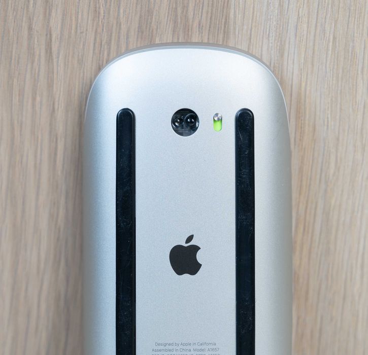 MacBook Air 13 2017 i5 Magic Mouse 2 plus gratisy 13,3 cala