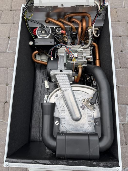 Вайлант Vaillant T9 24kw Конденсаційний 2-кнтр газовий котел