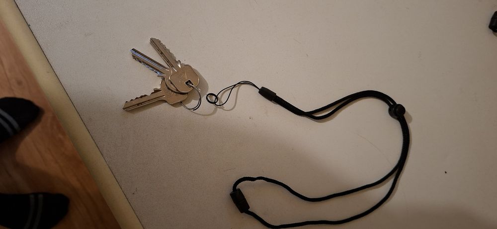 Smycz na klucze, telefon, wisiorek