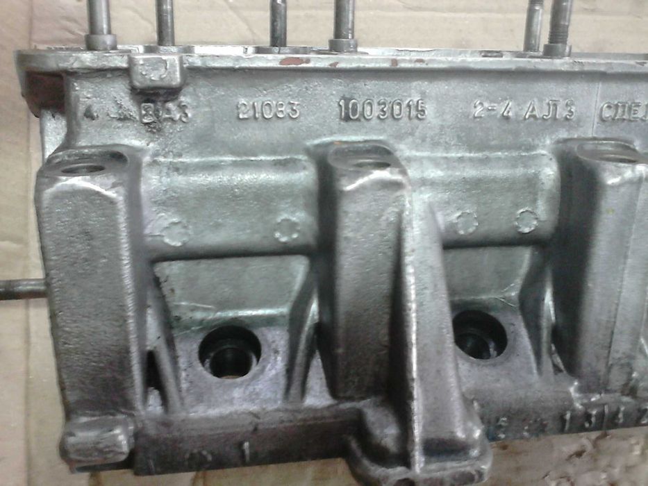 Головка ВАЗ 21083-093 -99. Г.Б.Ц.1.5
