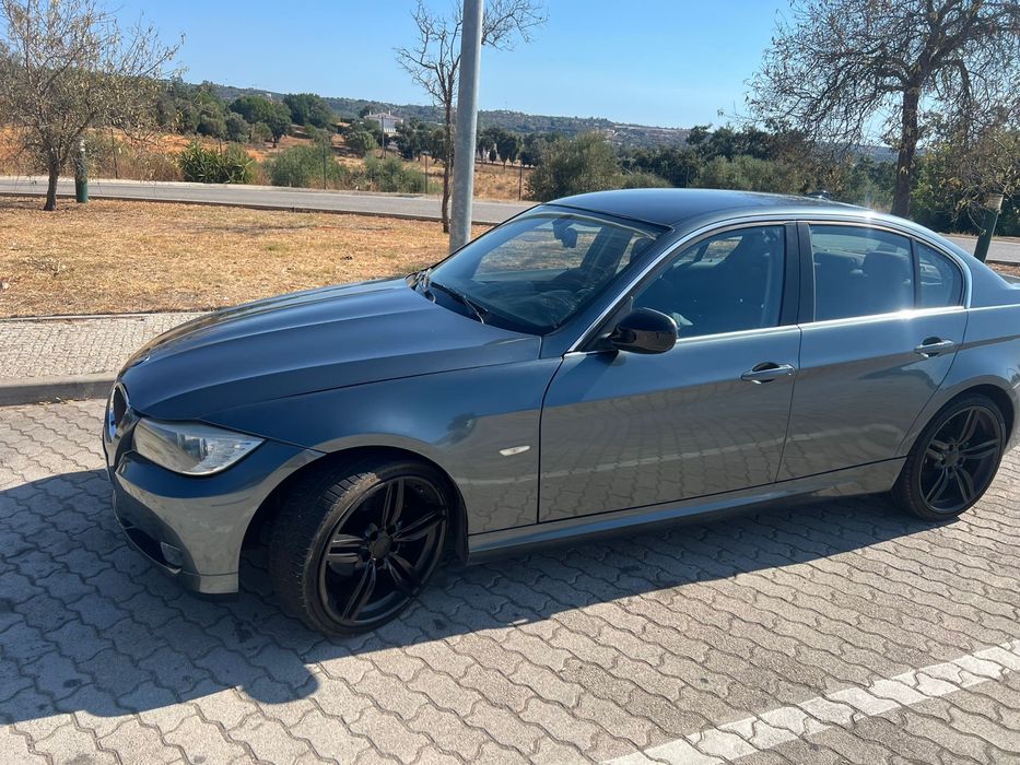 BMW 318D 2.0 2011