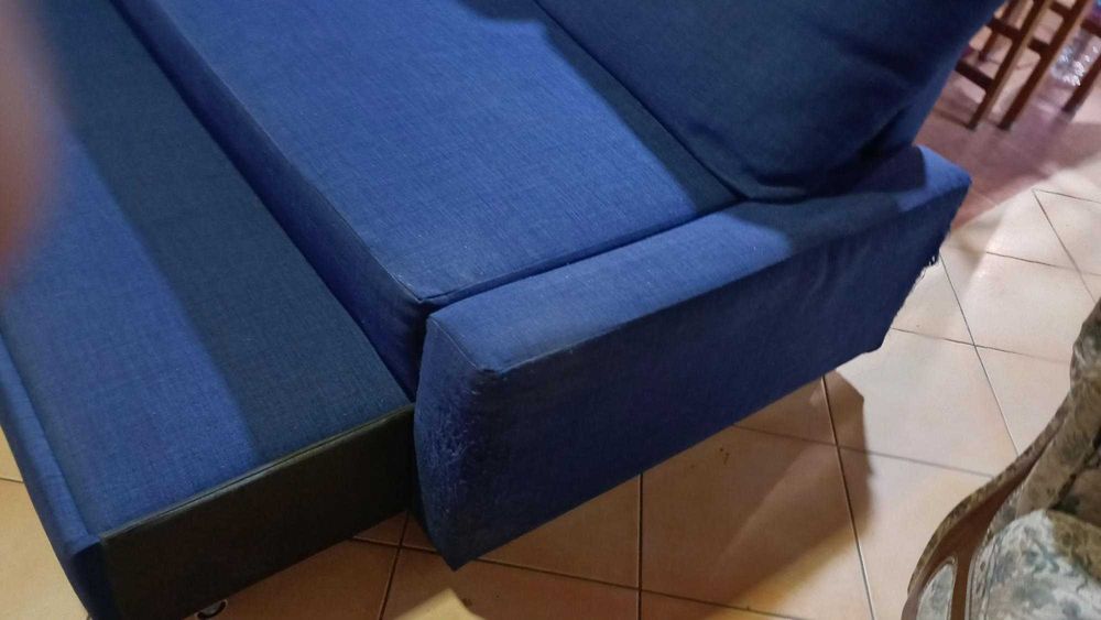 Sofá ikea 3 lugares azul