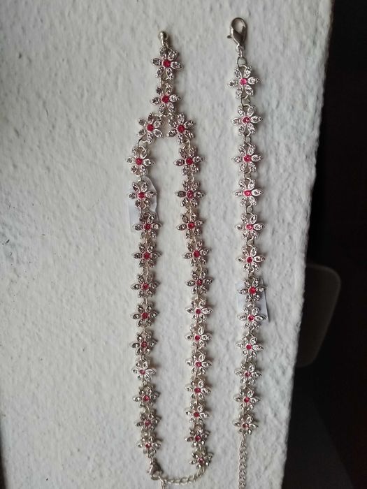 Conjunto de pulseira e colar da Bijou Brigitte