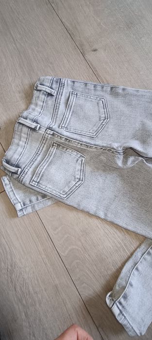 Legginsy Reserved 128