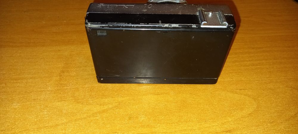 Фотоапарат Зоркий 10