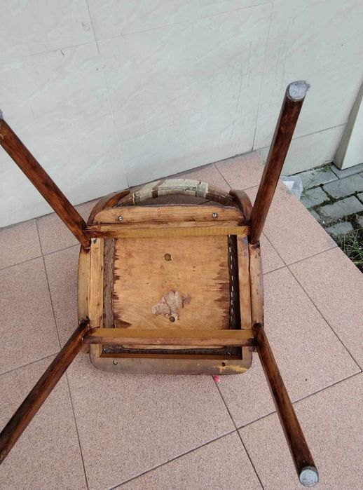 PRL krzesło klasyczny “Skoczek”