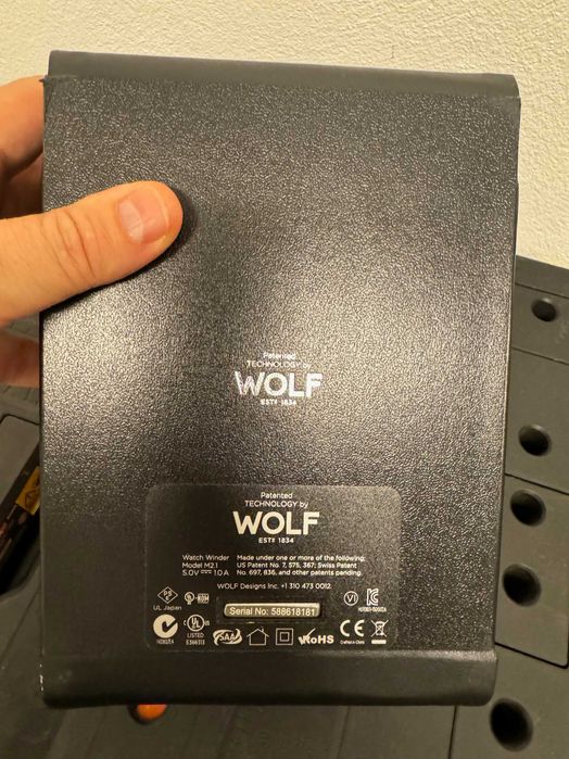 NOVO PREÇO - Bobinador de Relógio / Watch Winder Wolf Cube Preto Perfeito