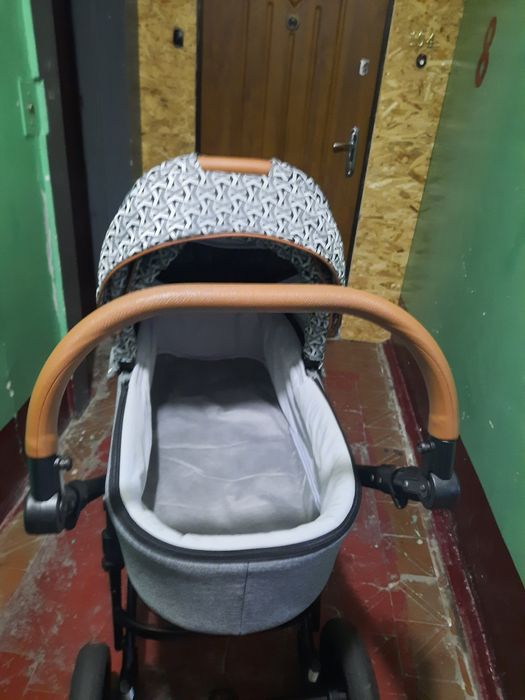 Продам візок bexa 2 в1