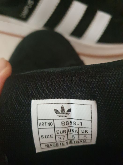 Кросівки  Adidas  Campus  розмір 37