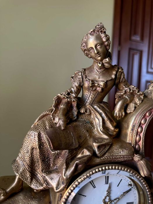 Бронзовий антикварний годинник камінний з канделябрами часы каминные