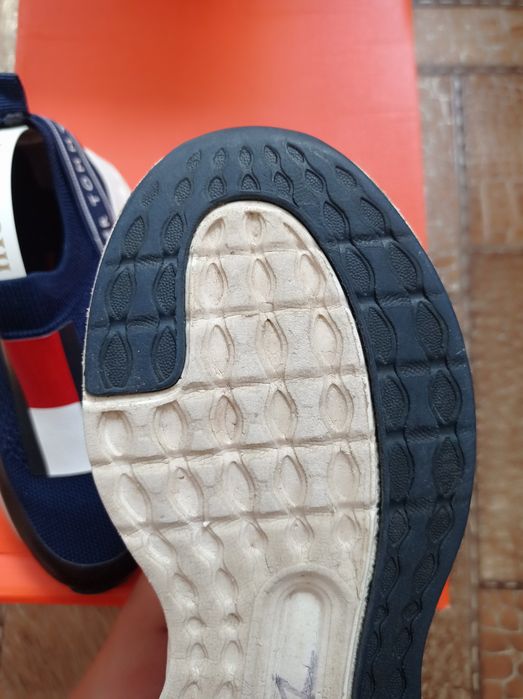 Кроссовки Tommy Hilfiger