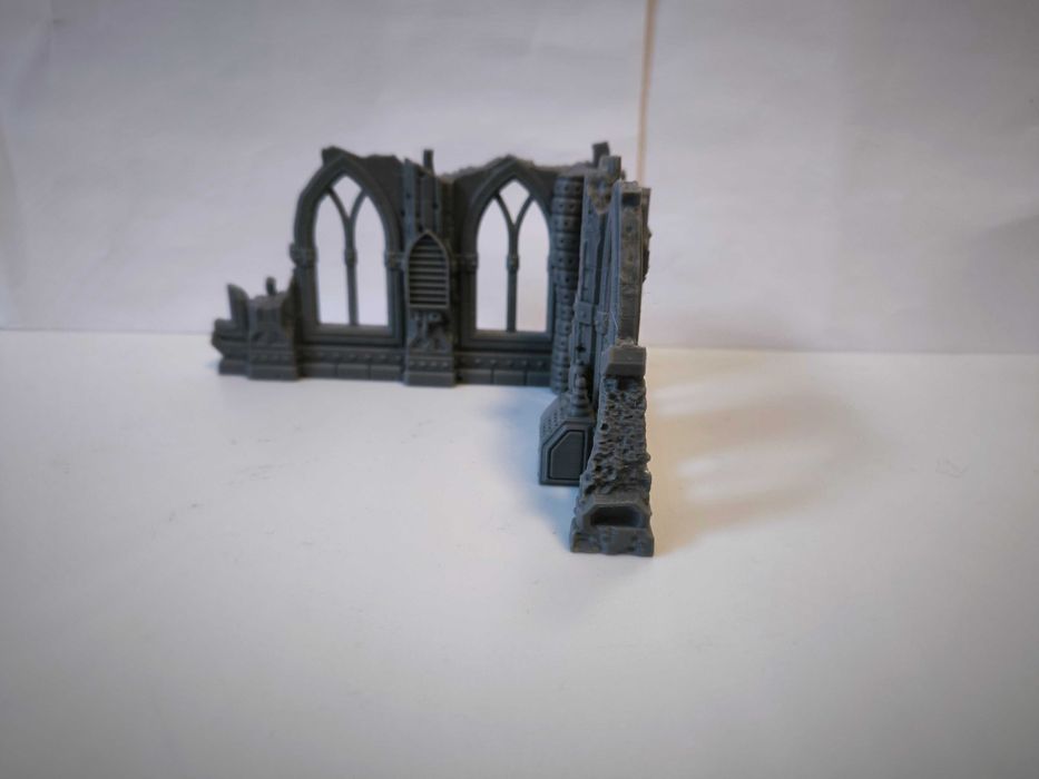 Gotycka ruina narożnik sci-fi / wargaming diorama makieta