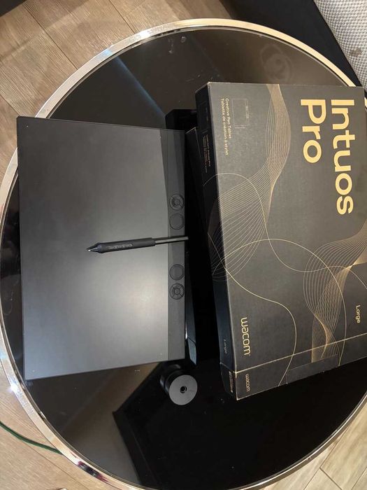 Графічний планшет Wacom Intuos Pro L 2025 (PTK870K0B)