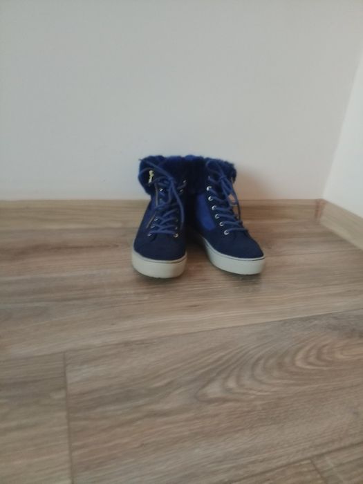 Жіночі чобітки COUGAR