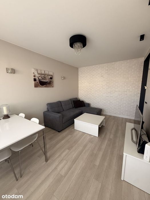 Komfortowe, w pełni umeblowane mieszkanie 50 m² – Płock, ul. Saperska