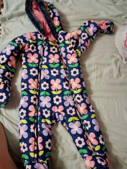 Продам комбенизон детский на девочку