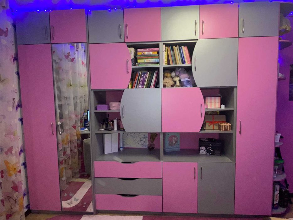 Детская мебель для девочки