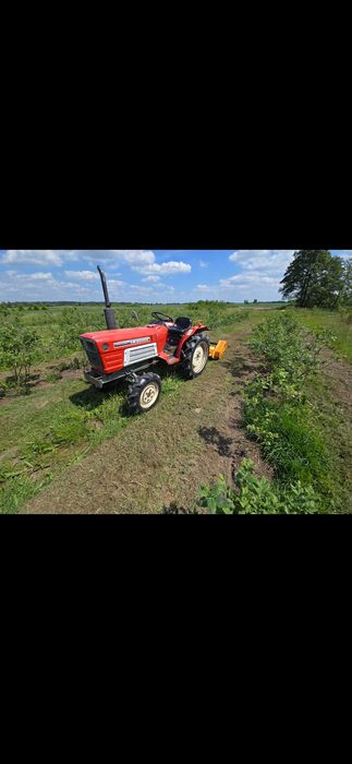 Usługa glebogryzarką separacyjną Areator Areacja trawników siew trawy