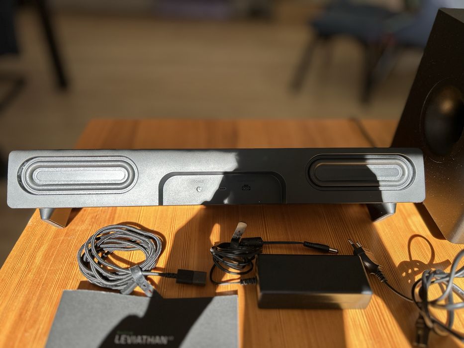 Soundbar razer leviathan v2 podswietlenie led
