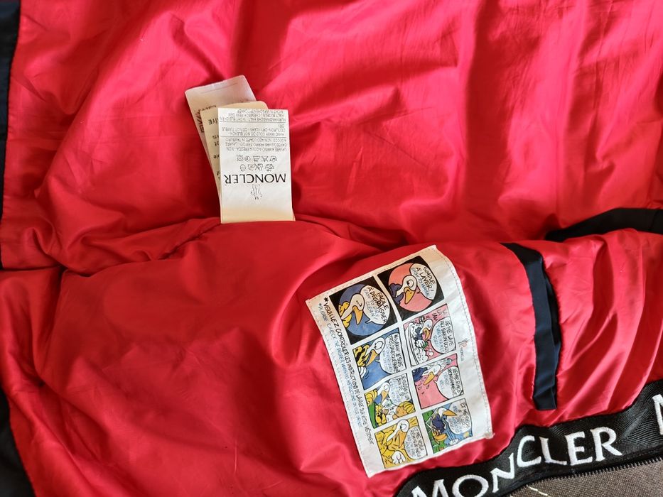 Жилетка Moncler оригинал