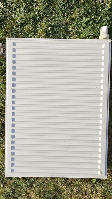 Grzejnik Purmo  80x60x9.5 cm+termostat