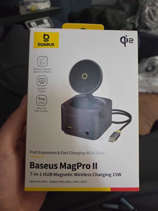 USB-хаб з Бездротовою зарядкою Baseus 7in1 MagPro Series 2