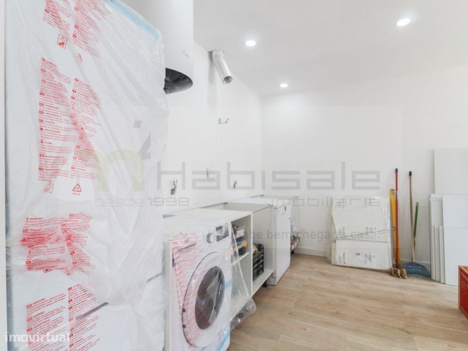 Renovated T2+1 Apartment | Odivelas City Center