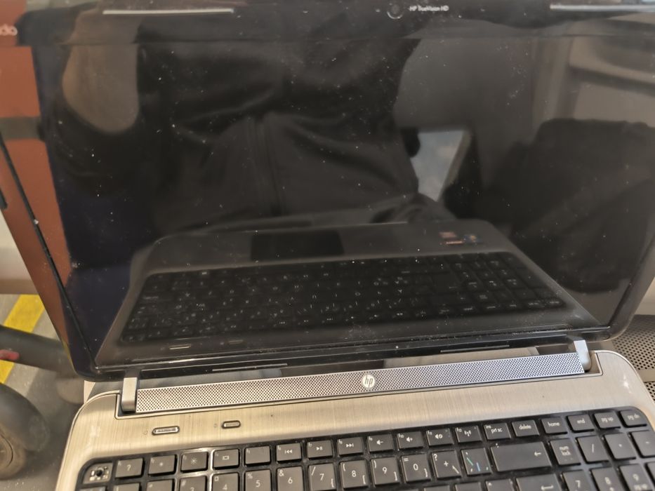 HP Pavilion DV6-6145EO битий