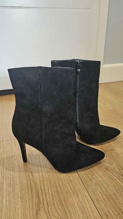 Buty na obsacie kozaki nowe 37