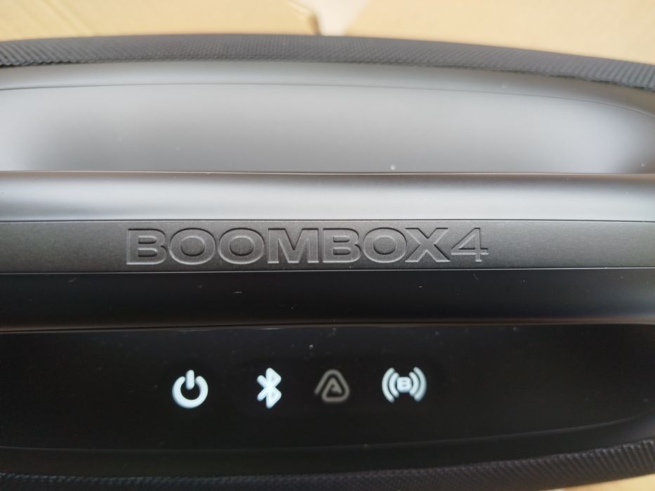 JBL Boombox 4 nova