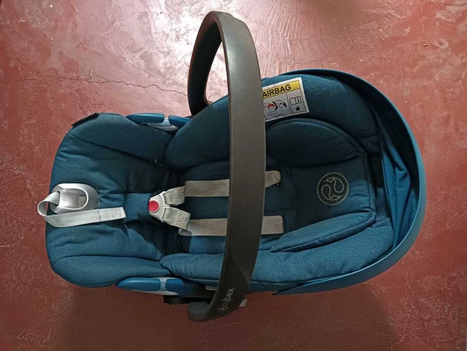 Ovo para bebé Cybex Cloud Z i-size Platinum Azul + base rotativa