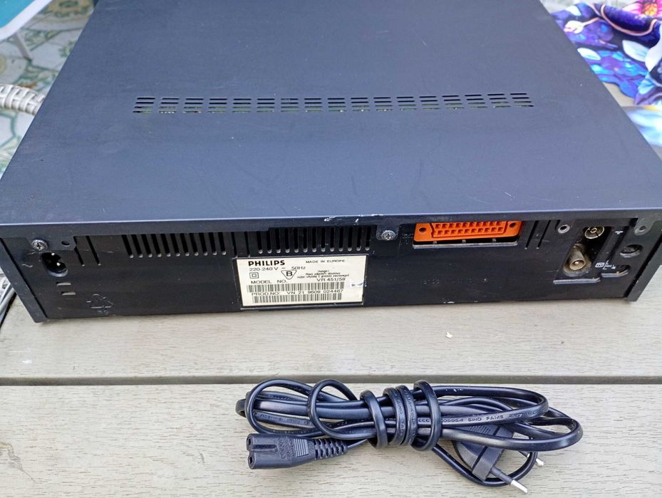 Magnetowid Philips VR-451