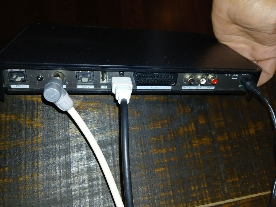 Box de TV  Nós com Comando + cartão