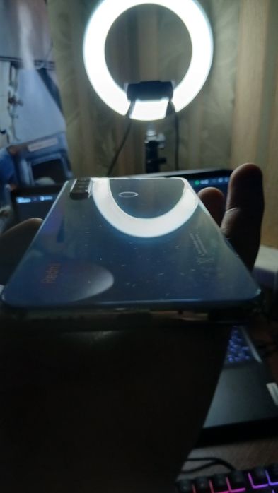 Телефон Redmi Note 8T