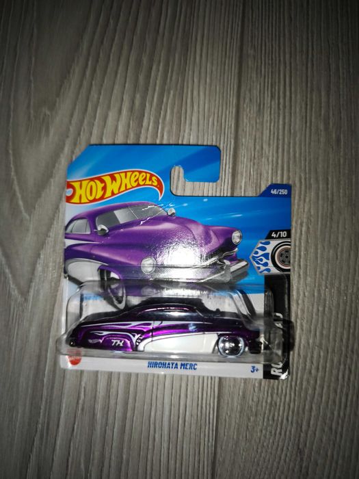 Машинка Hot Wheels (Hirohata Merc STH)