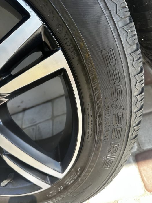 Продам колеса й диски від Volvo xc60