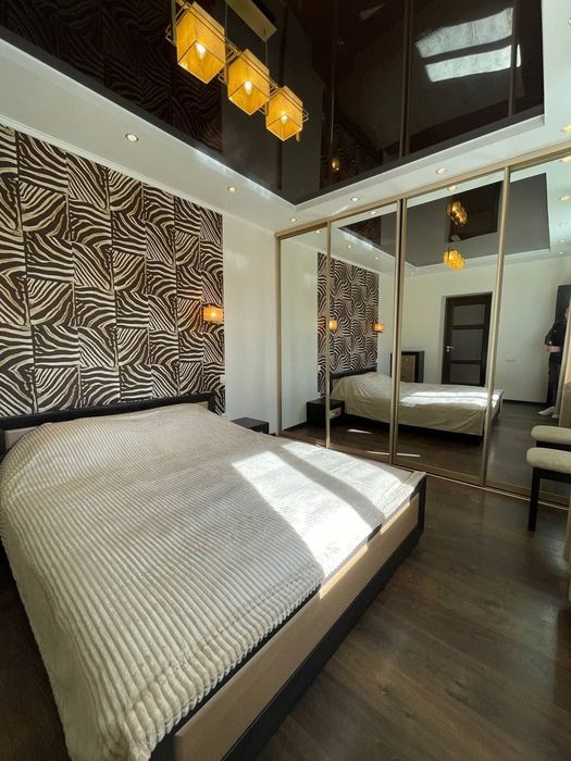 Здається 2 кім квартира з ремонтом