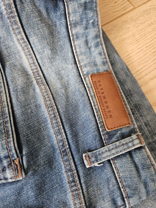 Spodnie Jeans   z dziurami