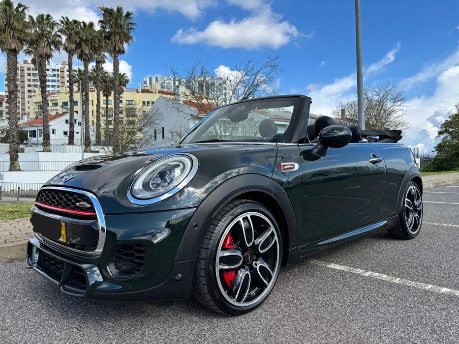MINI Cabrio John Cooper Works Auto Desportiva