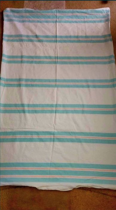 Простирадла ссср льон,  підковдри радянські. Білизна.