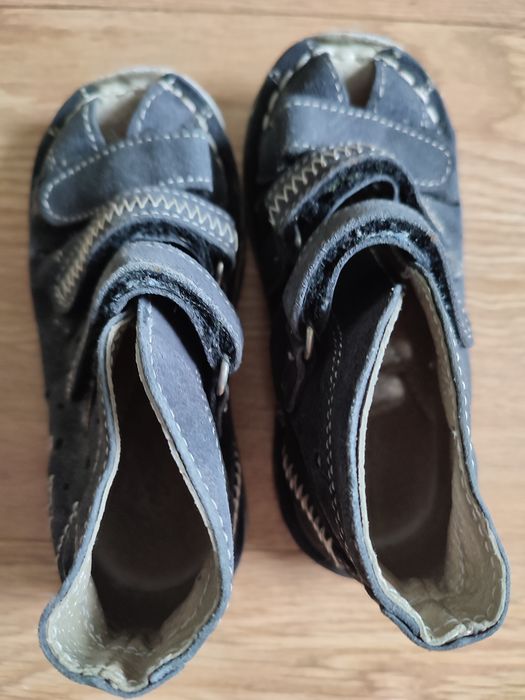 Buty Danielki dziecięce ortopedyczne rozm. 23