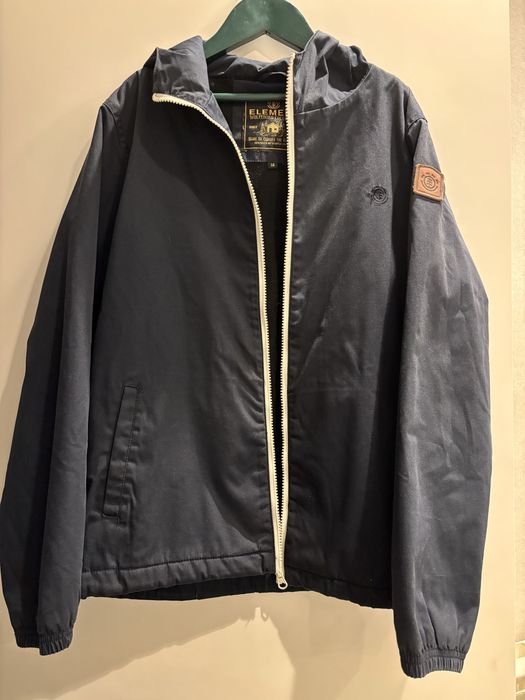 Casaco/Corta vento Element tam 14