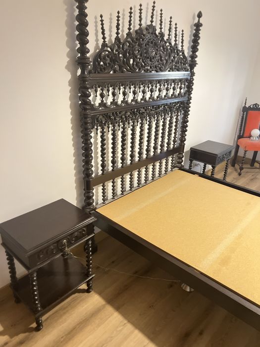 Conjunto quarto de madeira maciça anos 60