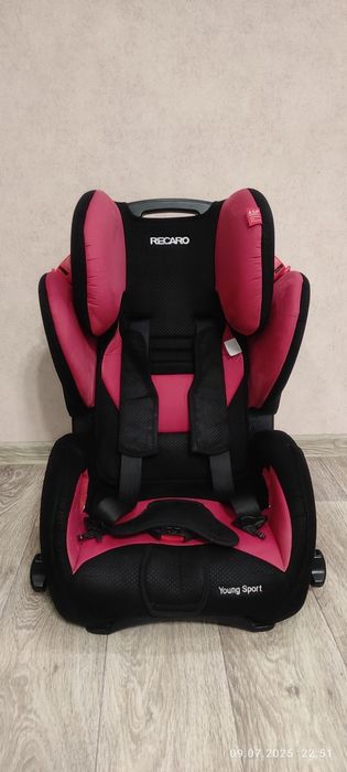 Автокрісло дитяче RECARO