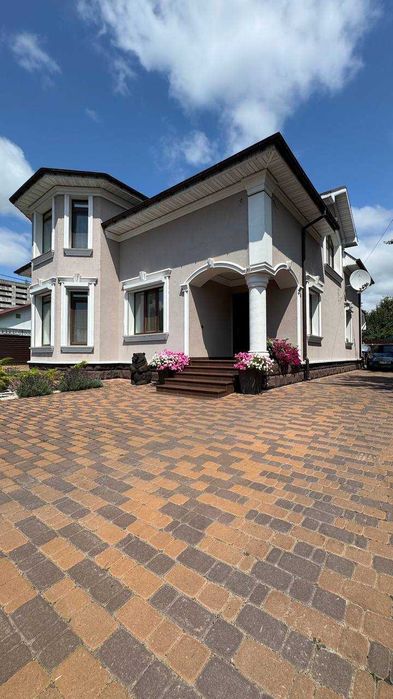 Продаж елітного будинку р-н Бобровиці